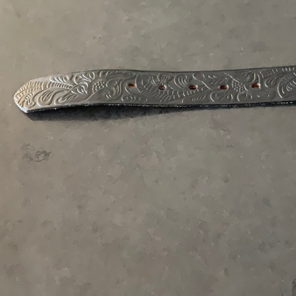 Leather belt black for belt buckle. Never worn - Picture 2 of 3